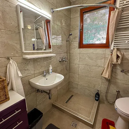Cozy With A Bathroom * Sarajevo