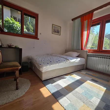 Cozy With A Bathroom *