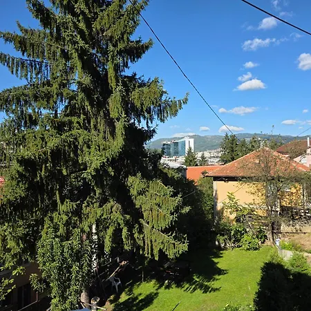 Cozy With A Bathroom * サラエヴォ