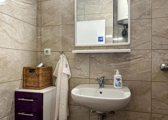 ゲストハウス Cozy With A Bathroom サラエヴォ