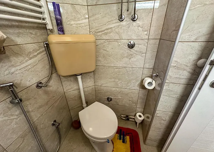 Cozy With A Bathroom * サラエヴォ