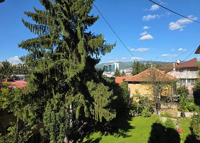 Cozy With A Bathroom * サラエヴォ